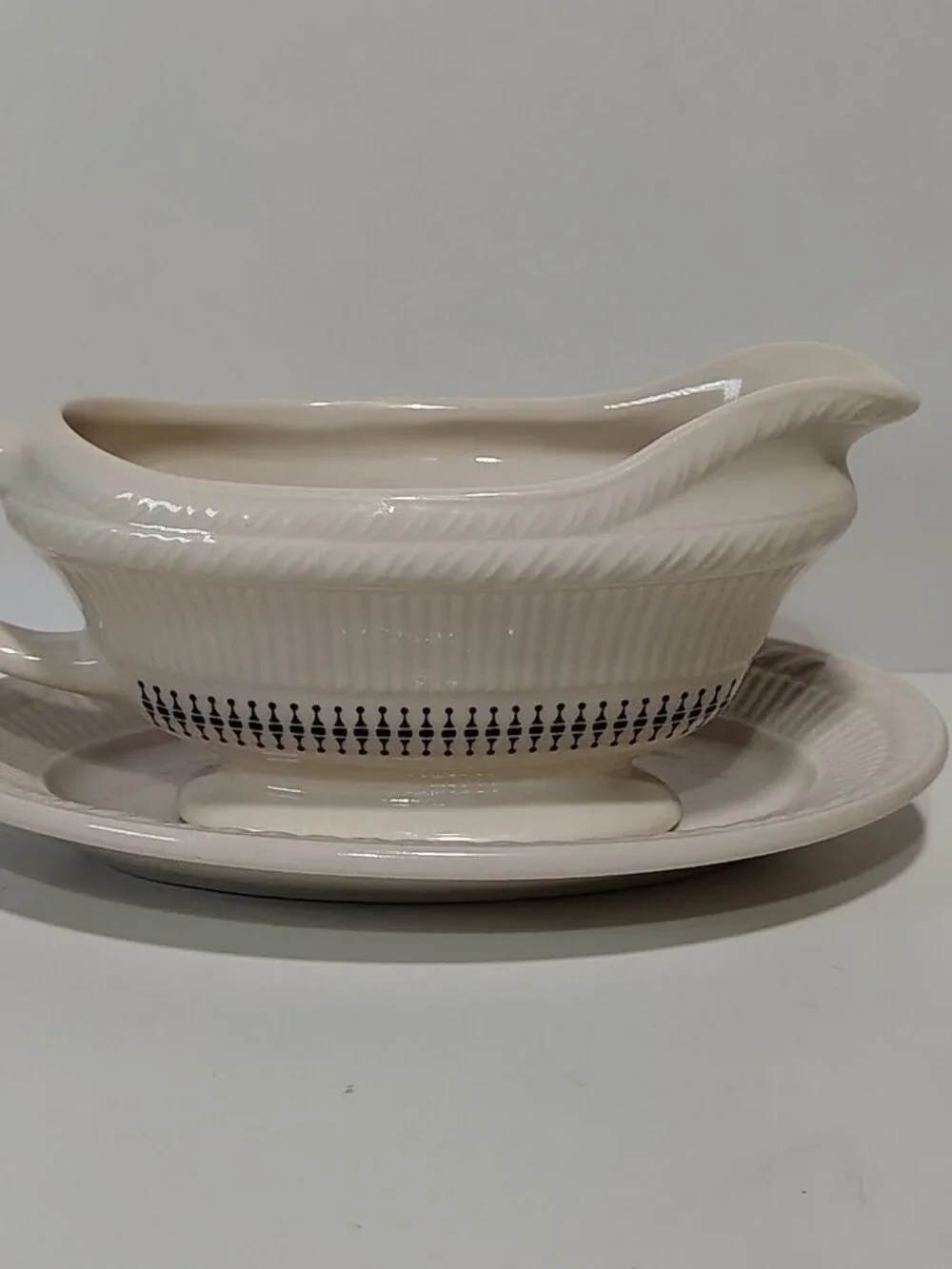 Vintage Shenango China Gravy Boat Detached Underplate Chess Piece Pattern DB-41